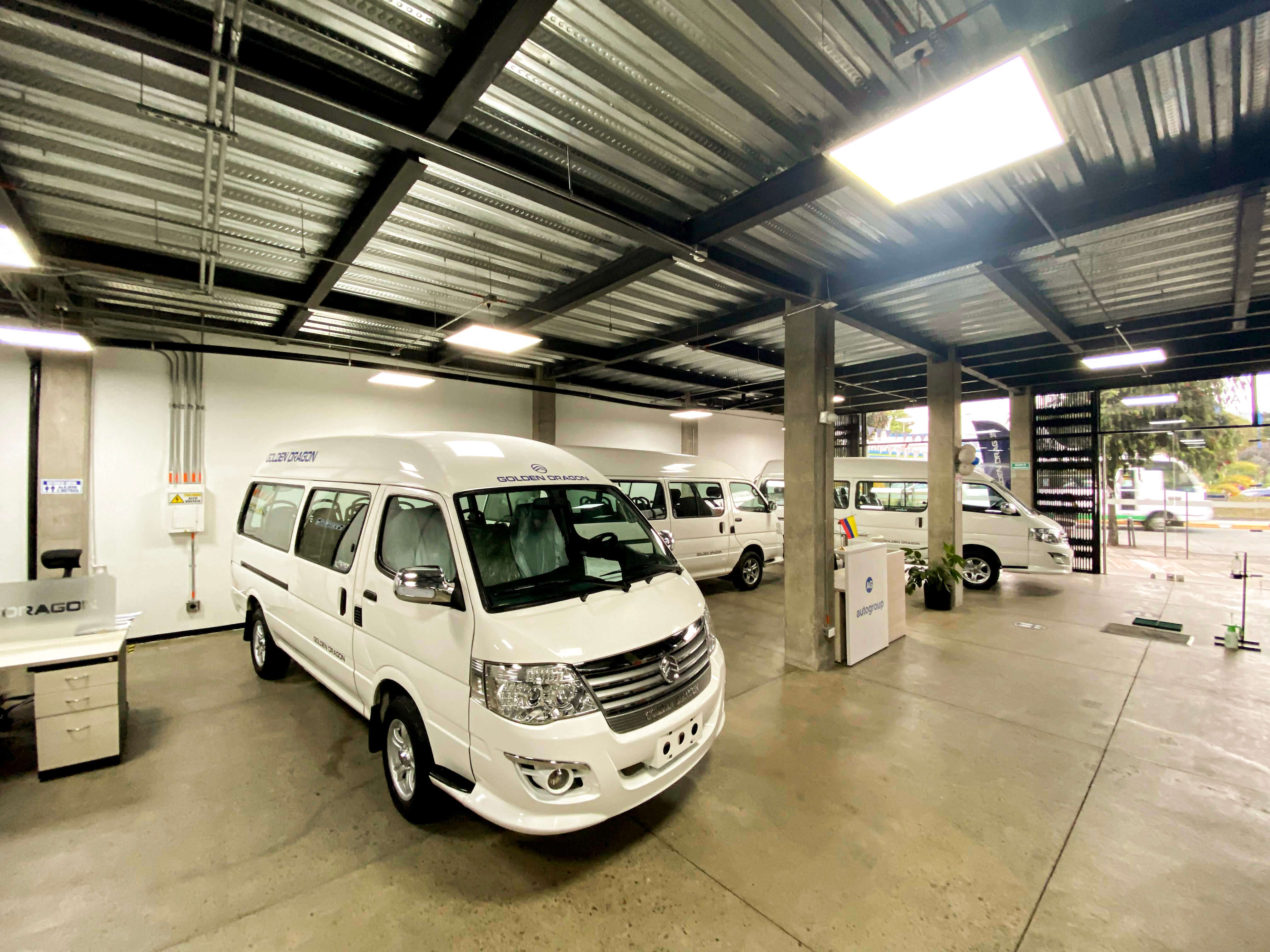 Local Av. Suba — 3