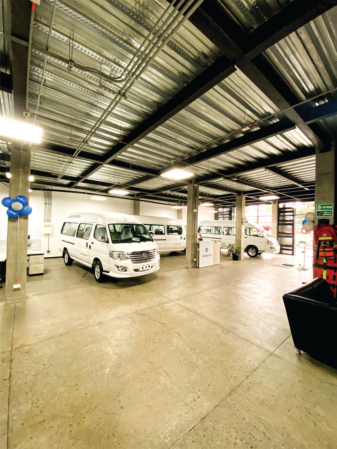 Local Av. Suba — 6