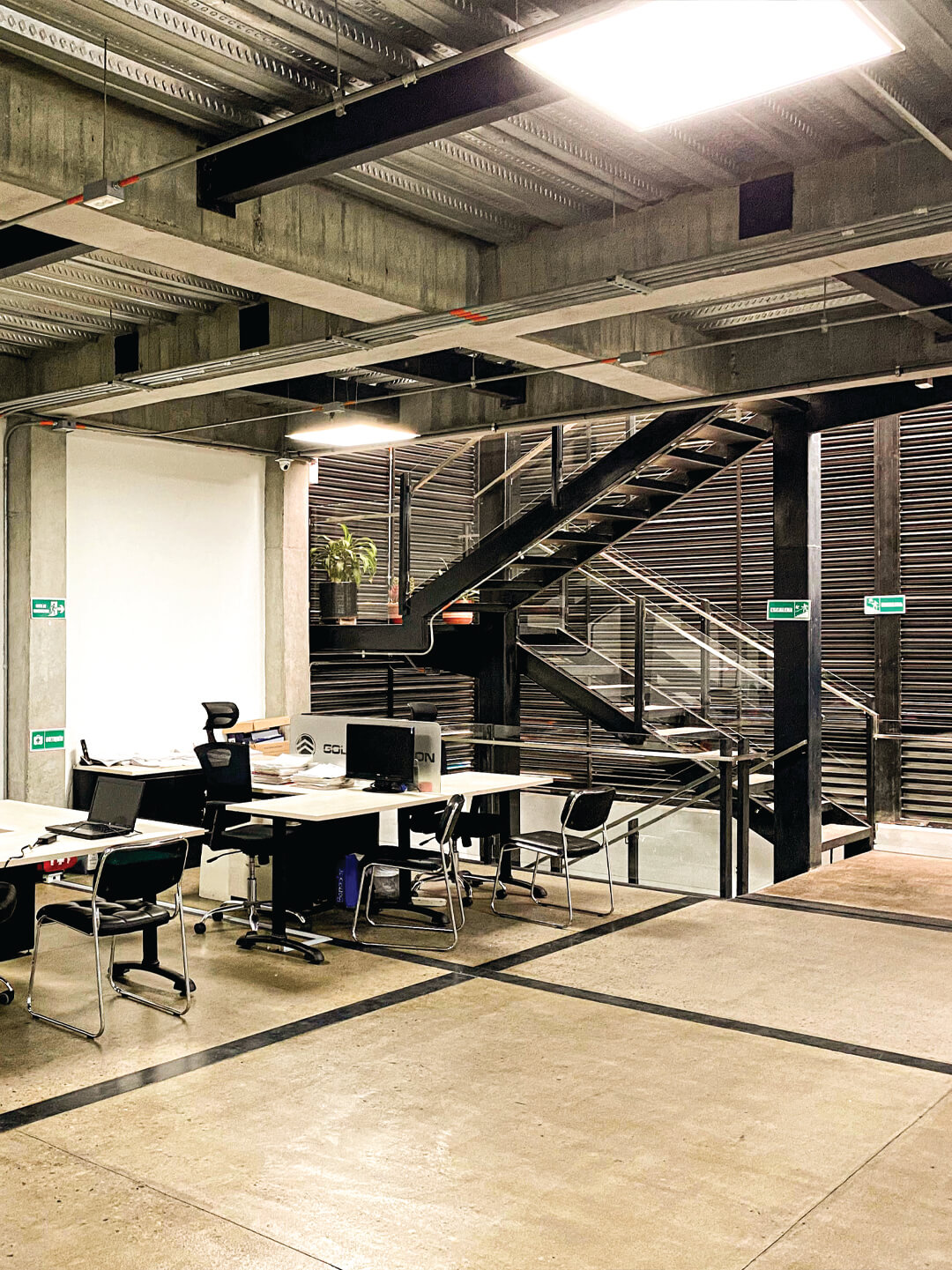 Local Av. Suba — 9