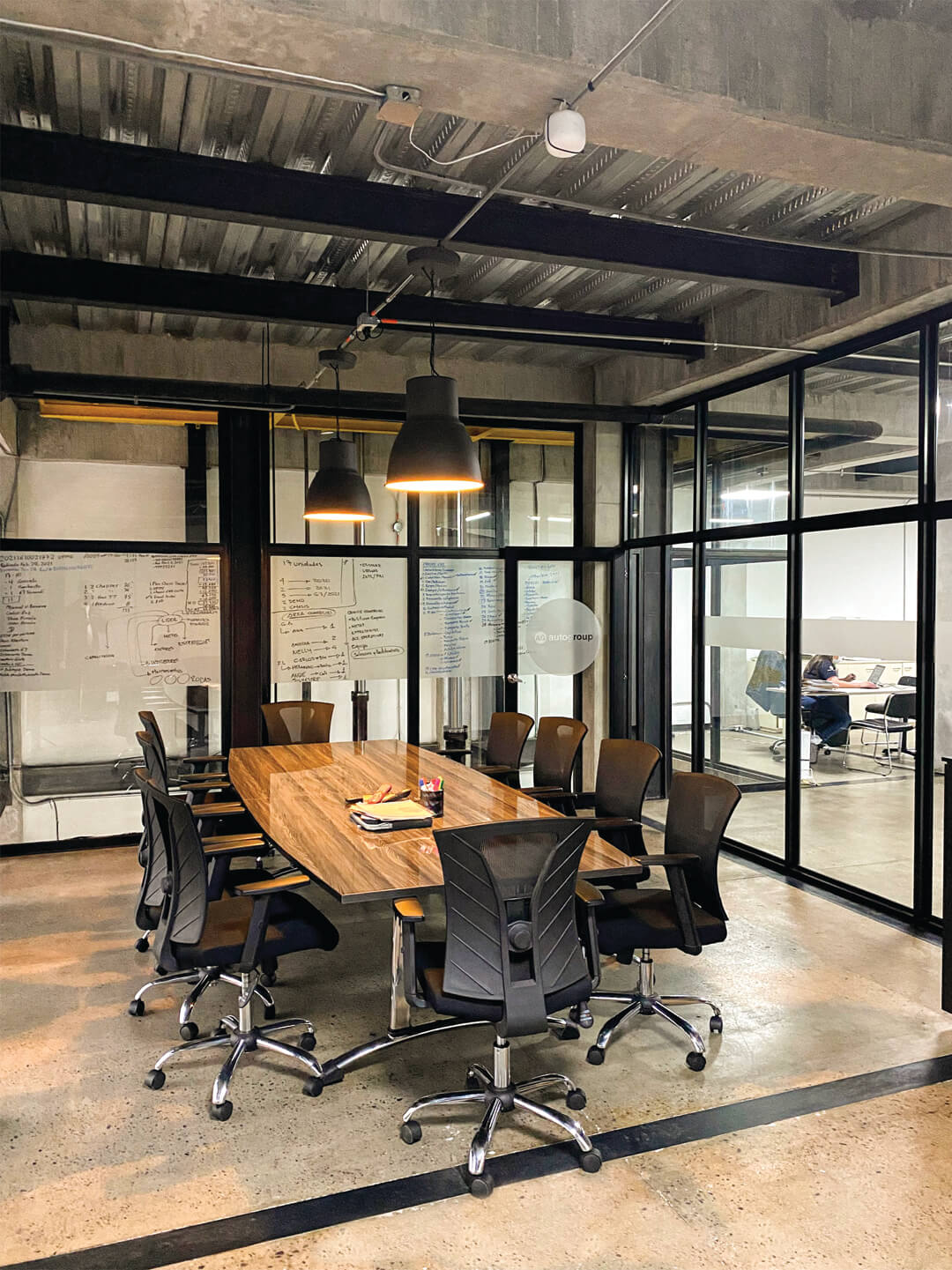 Local Av. Suba — 11